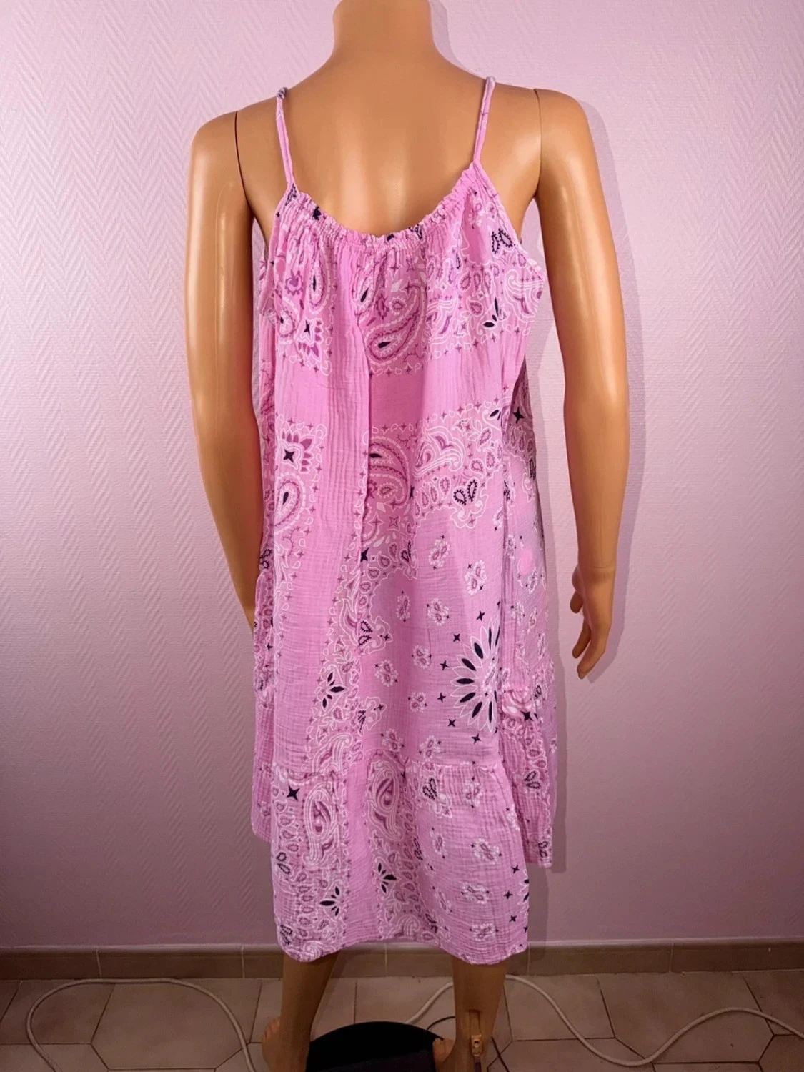 Vestido de mujer bandana de gasa de algodón usado una vez – photo 6